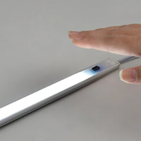 SmartGlow™ – Touch-Free LED Belysning
